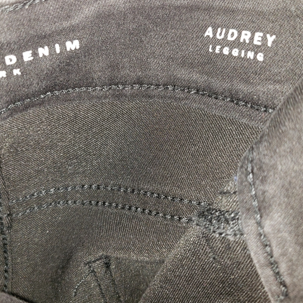 Elie Tahari 29 Audrey faux leather gray leggings - Picture 8 of 15